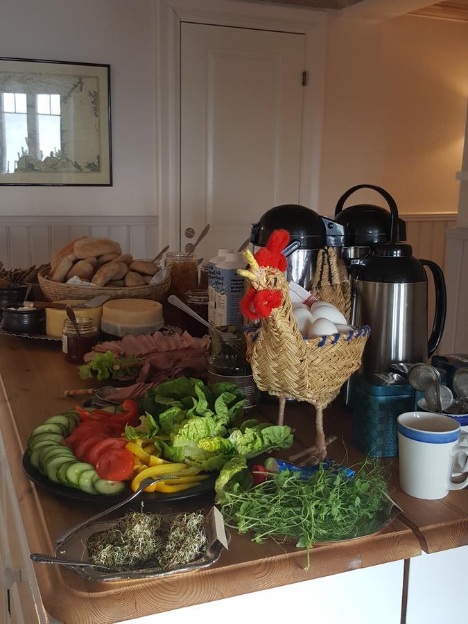 Bed and breakfast Lotsstugan I Haernoesand Extérieur photo